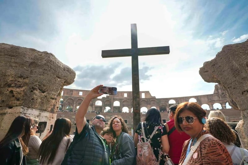 Rome: Colosseum, Forum, Palatine Hill Entry, and Audio Guide - Roman Forum: Where Politics Leaves Footprints
