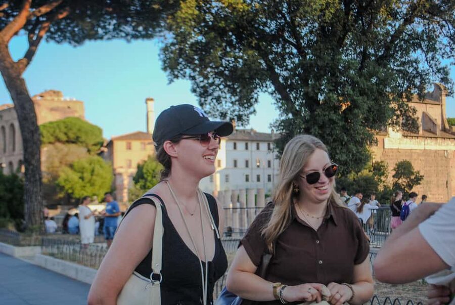 Rome: Colosseum, Forum & Palatine Hosted Entry Experience - Getting through the meeting point and security without losing your mind