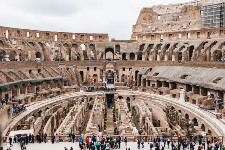 Rome: Colosseum,Forum & Palatine Tour + Optional Arena Floor - Palatine Hill: the imperial palaces and the view of control