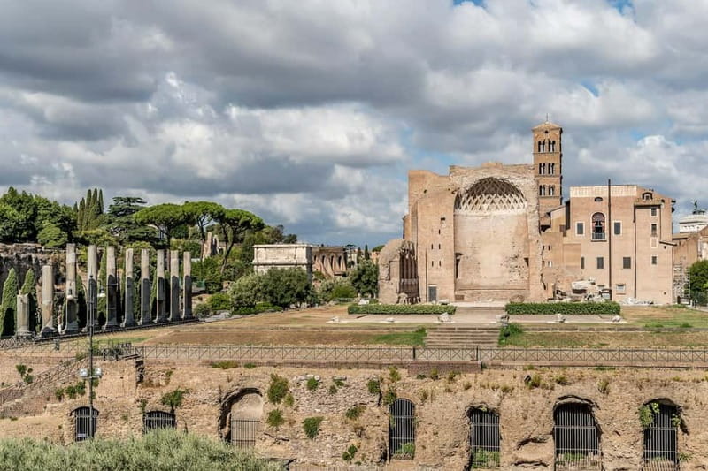 Rome: Colosseum & Forum Small Group Tour with Palatine Hill - Why This Colosseum & Forum Tour Is a Smart First Stop
