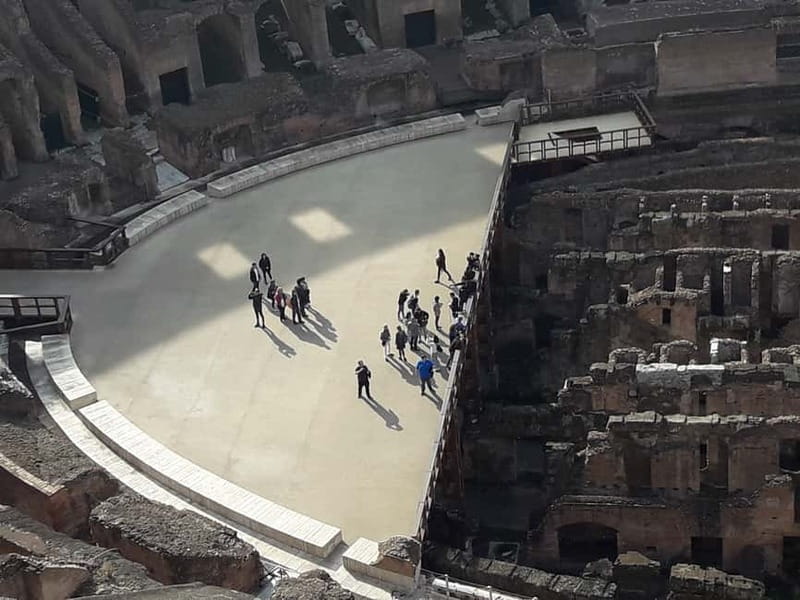 Rome: Colosseum Gladiator's Arena and Roman Forum Tour - Your tour choice: self-audio freedom or a private licensed guide