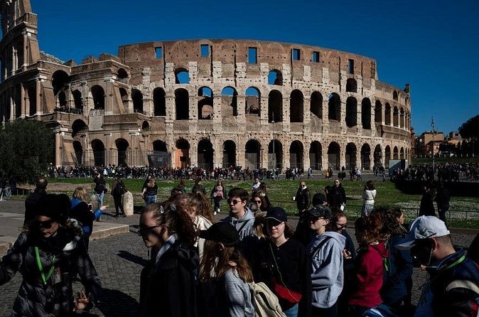 Rome Colosseum Guided Tour with Roman Forum - Group Size, Guide Style, And Language Expectations