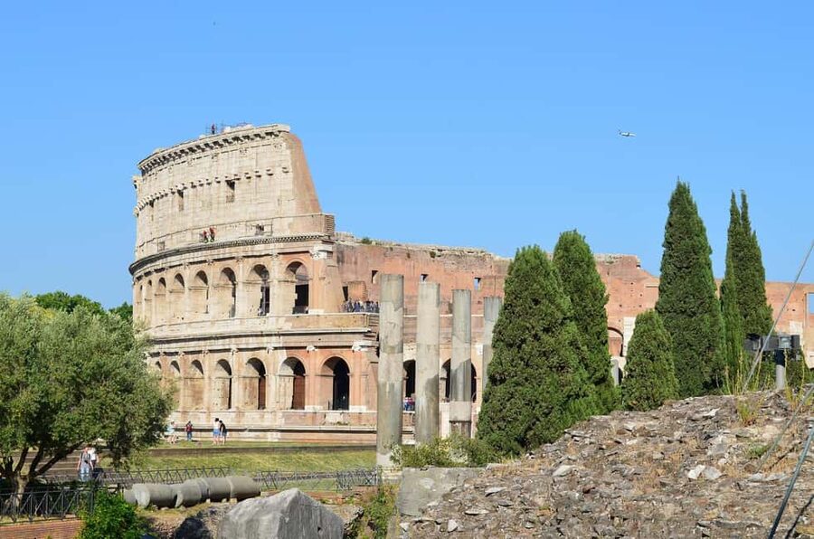 Rome: Colosseum Guided Tour with Roman Forum Entry - Afternoon Colosseum energy: why timing matters