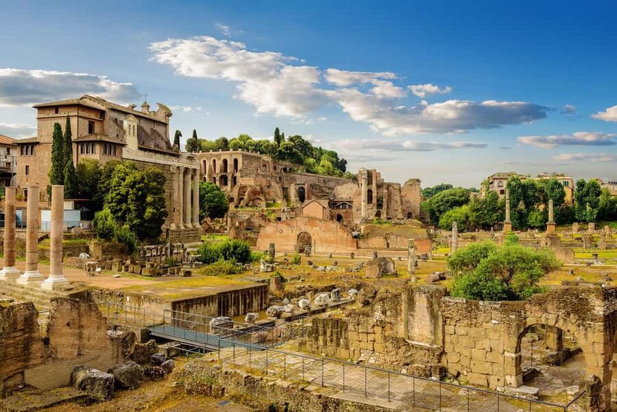 Rome: Colosseum, Palatine Hill, and Forum Guided Experience - Key things to know before you go