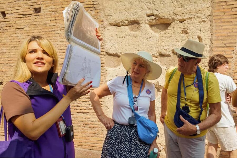 Rome: Colosseum, Palatine Hill, and Forum Guided Experience - Twilight Atmosphere and Finishing at Trajan’s Column