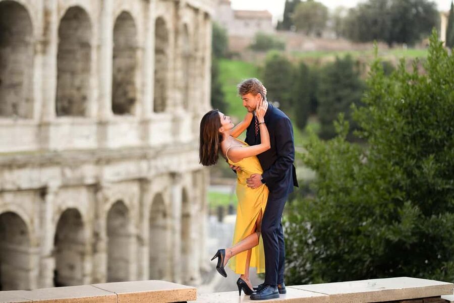 Rome: Colosseum Photoshoot – Private Session - Why this Colosseum photoshoot feels different from the usual Rome day