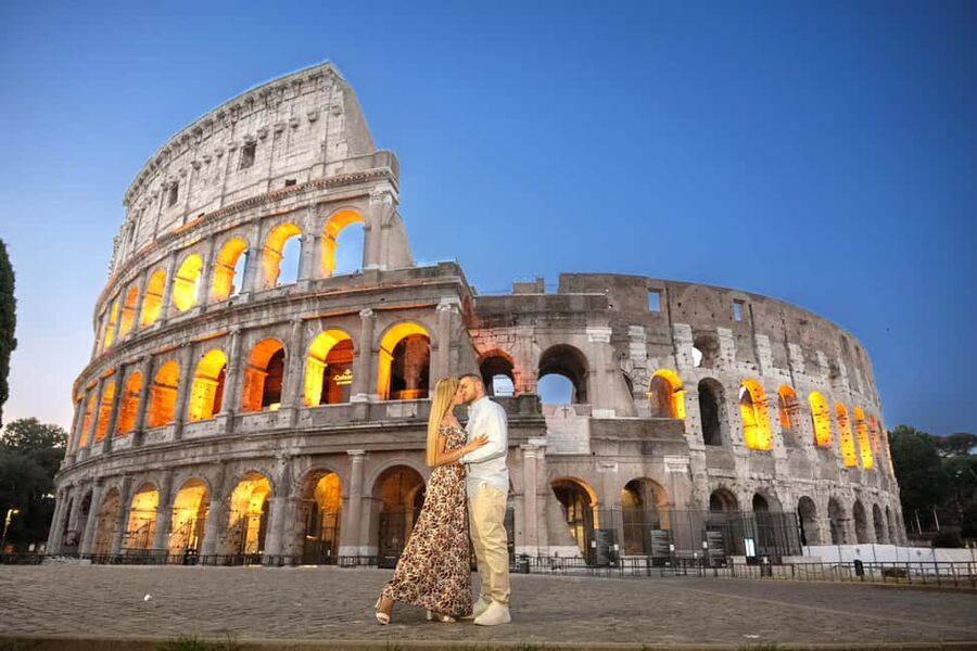 Rome: Colosseum Photoshoot – Private Session - What you actually get back: light edits, favorites for full editing, and Pixieset delivery