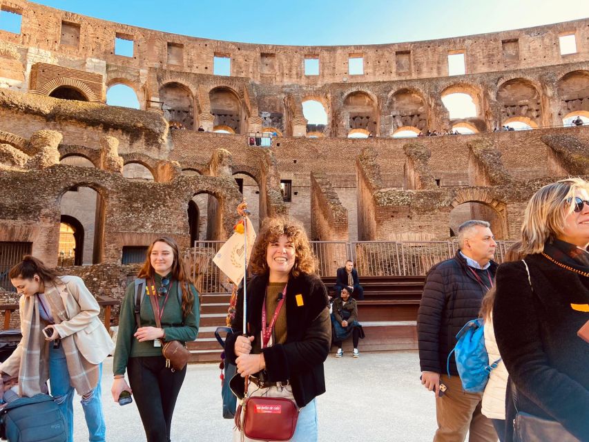Rome: Colosseum, Roman Forum, and Palatine Hill Ancient Tour - Meeting point, timing, and headphones: small details that change your day