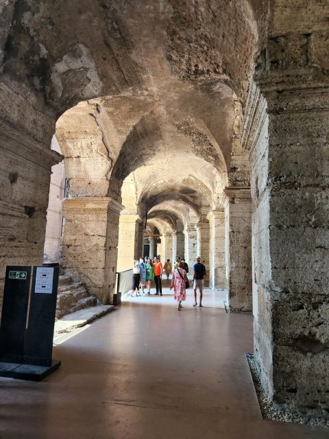 Rome: Colosseum, Roman Forum, and Palatine Hill Ancient Tour - Skip-the-ticket-line: how it helps (and what it can’t fix)