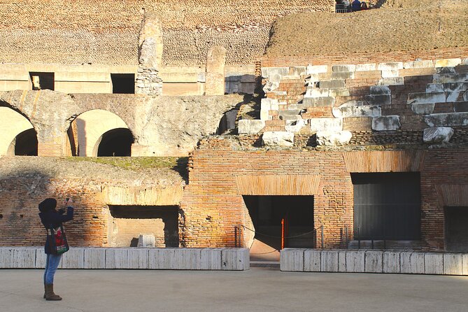 Rome: Colosseum, Roman Forum and Palatine Hill Private Tour - Pace, Footwear, and Heat: What to Plan for Day-of Comfort
