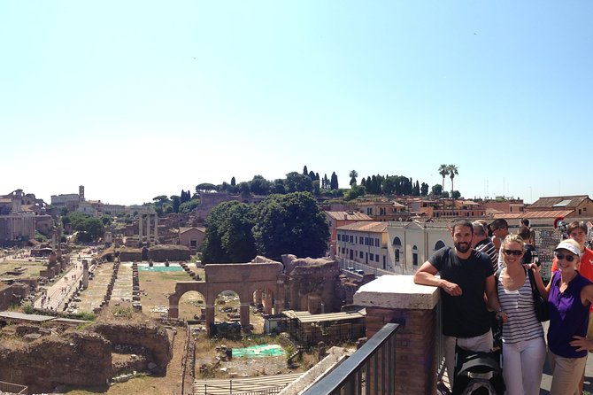 Rome: Colosseum, Roman Forum and Palatine Hill Private Tour - Caffè Roma to the First Doors: Where Your Day Starts
