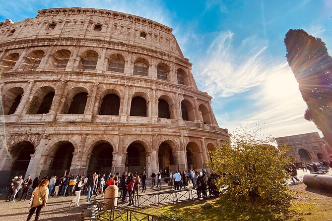 Rome: Colosseum, Roman Forum & Palatine Hill Guided Tour - Small-group feel: easier pacing and fewer lost people