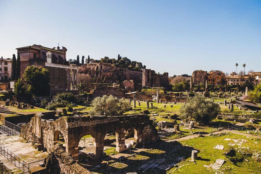 Rome: Colosseum, Roman Forum, & Palatine Hill with eBook - Price and value: $53 for speed, not narration
