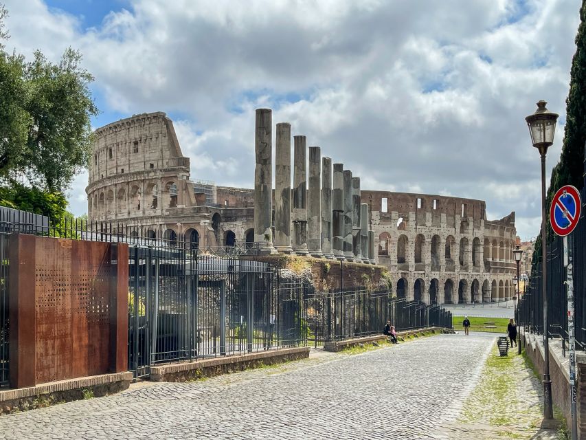 Rome: Colosseum Tour with Access to the Gladiator Arena - Balcony views over the Forum and Arch of Constantine