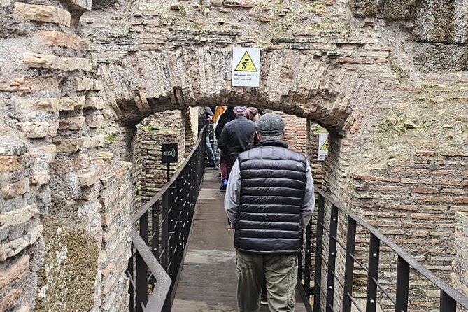 Rome : Colosseum Underground and Arena Tour (MAX 7 PEOPLE) - Roman Forum and Palatine Hill access afterward: free time, no guide