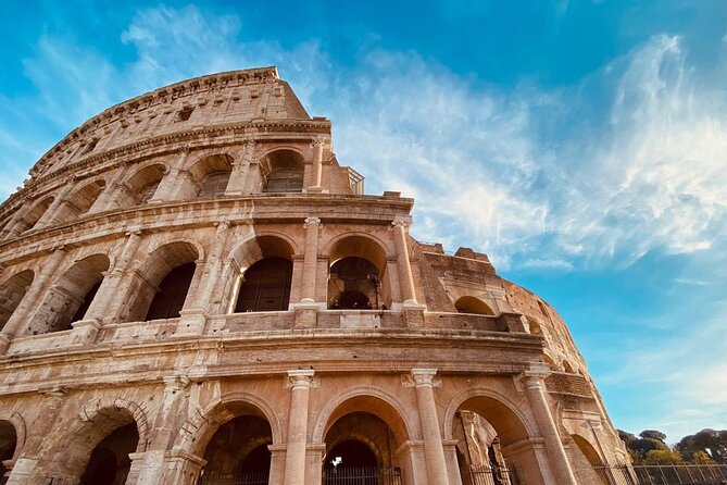 Rome: Colosseum with Arena, Roman Forum and Palatine Guided Tour - Palatine Hill Views and the Money-and-Power Angle
