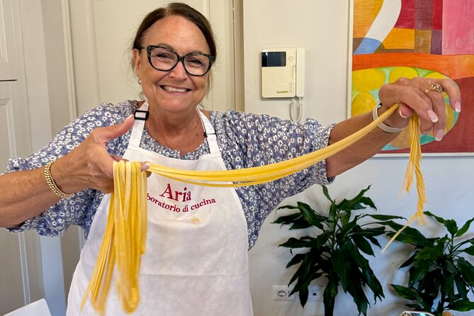Rome : Cooking Class in a Real Roman Home in Trastevere - Key moments that make this Rome class worth your time