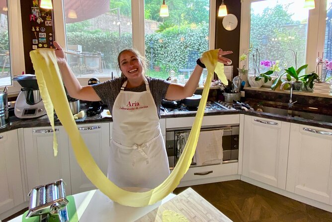 Rome : Cooking Class in a Real Roman Home in Trastevere - Wine, stories, and the small-group magic of cooking with people