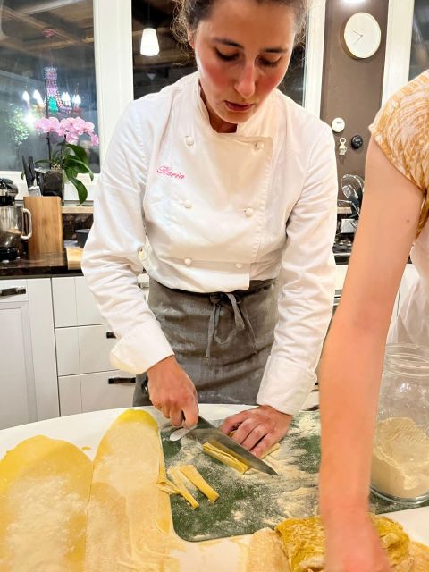 Rome - Cooking Experience in a Roman family in Trastevere - Finding Via Garibaldi 39 in the Heart of Trastevere
