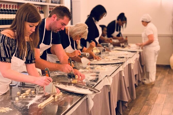 Rome Cooking: Pasta & Tiramisu Making, Free-Flowing Fine Wine - Small-group energy: how this stays fun even with strangers