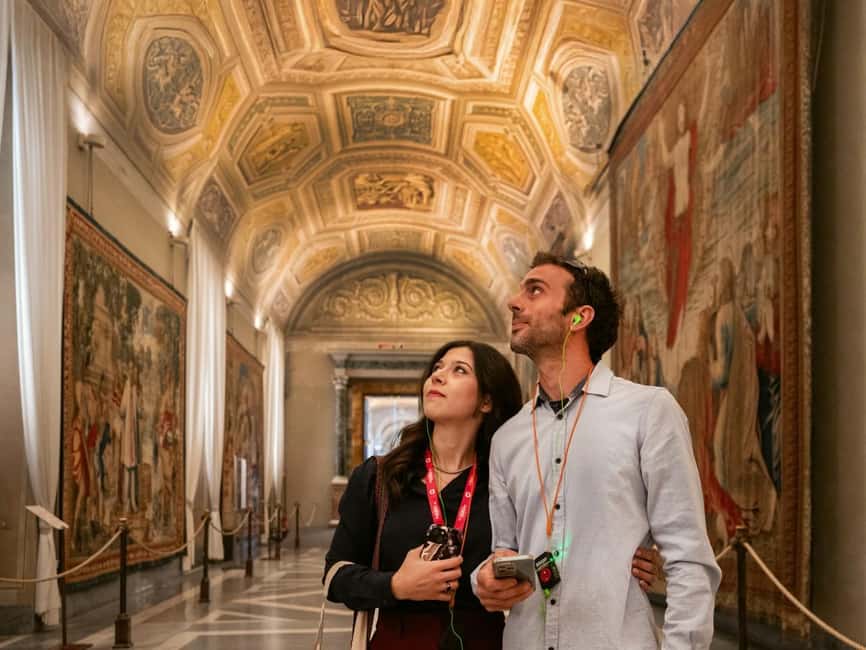 Rome Day Tour: Colosseum & Skip-the-Line Sistine Chapel - Getting Past the Crowds: Skip-the-Line Reality