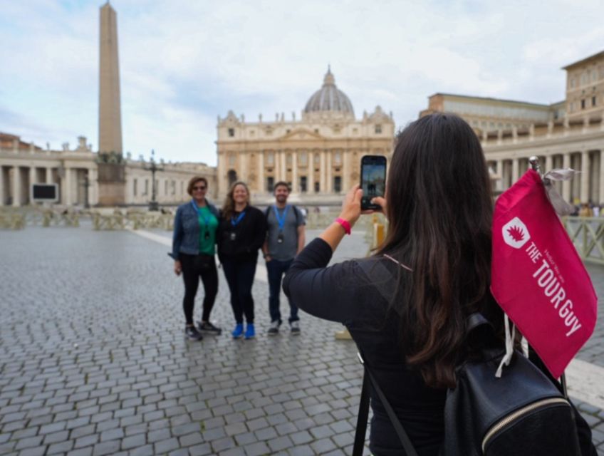 Rome Day Tour: Colosseum & Skip-the-Line Sistine Chapel - The Trevi Break and Lunch Reality
