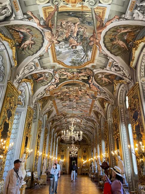 Rome: Doria Pamphilj Gallery Guided Tours - Inside Doria Pamphilj Palace: golden halls, silk rooms, and frescoed corridors