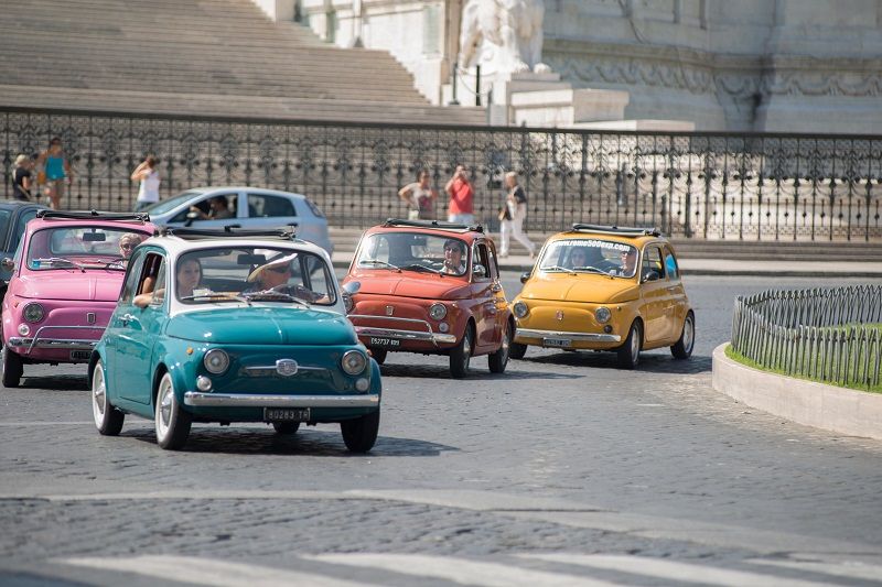 Rome Driving Tour By Vintage Fiat 500 - Trastevere Streets and the Aventine Keyhole: When a Tiny Car Becomes an Advantage