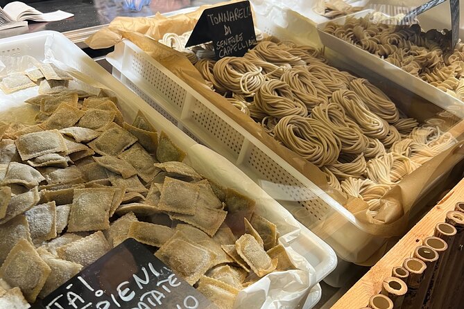 Rome E-Bike Tour: Ultimate Street Food and Market Feast - Key reasons this tour works so well