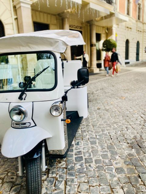 Rome E-Tuk Private Tours - Via dei Fori Imperiali and the Colosseum area