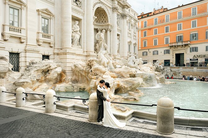 Rome: Early Morning Trevi Fountain Photoshoot & Iconic Landmarks - Choosing the right package: Trevi only vs Grand Photoshoot