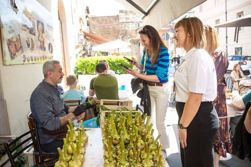 Rome: Eat Like a Roman Ghetto & Campo de' Fiori Food Tour - First Bites at the Local Restaurant and Early Stops