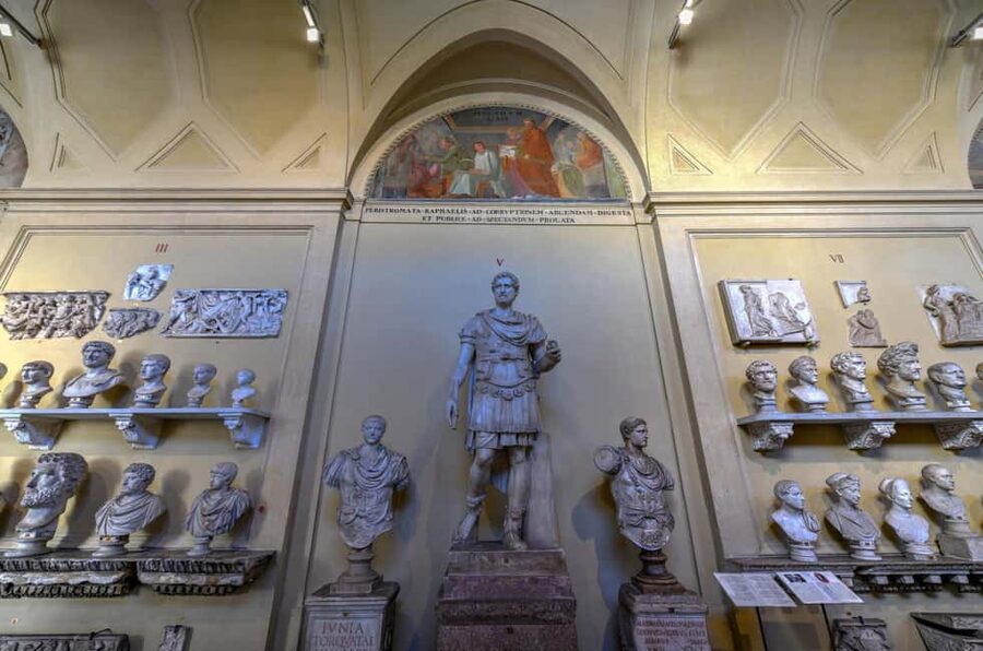 Rome: Entry Tickets to the Vatican Museum and Sistine Chapel - Your 2.5-Hour Game Plan: What You Can Actually See
