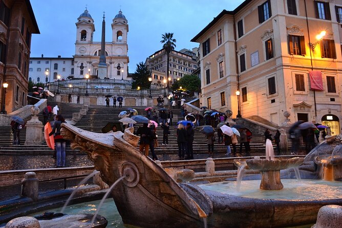 Rome Evening Panoramic Walking Tour Including Trevi Fountain and Spanish Steps - Starting at Piazza del Popolo: a dramatic intro to everyday Rome