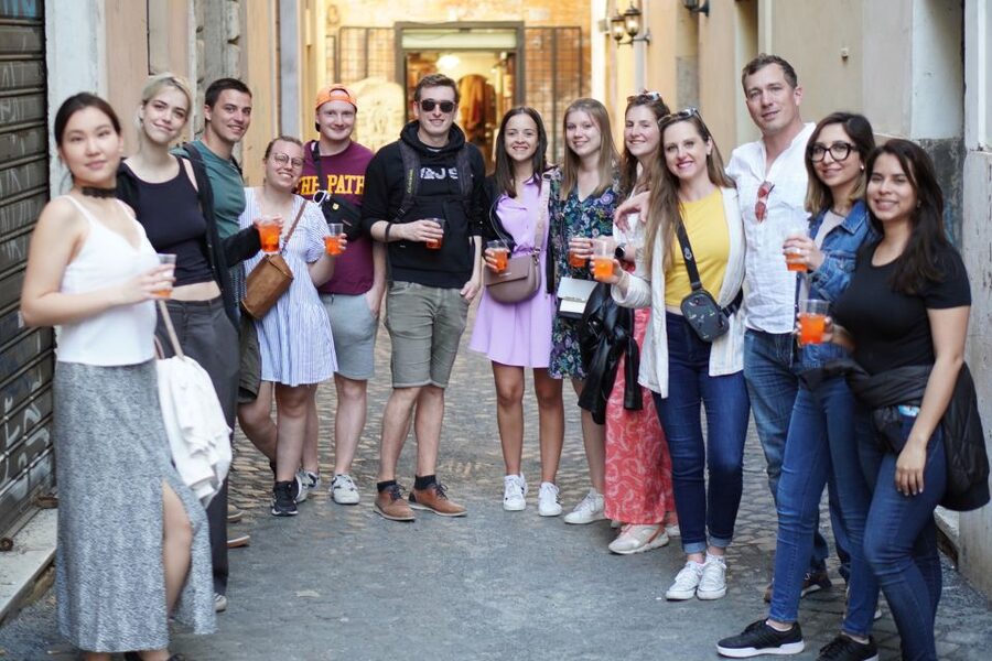Rome: Evening Walking Tour with Cocktails and Local Guide - The kind of guide you want: conversational, story-first, and honest
