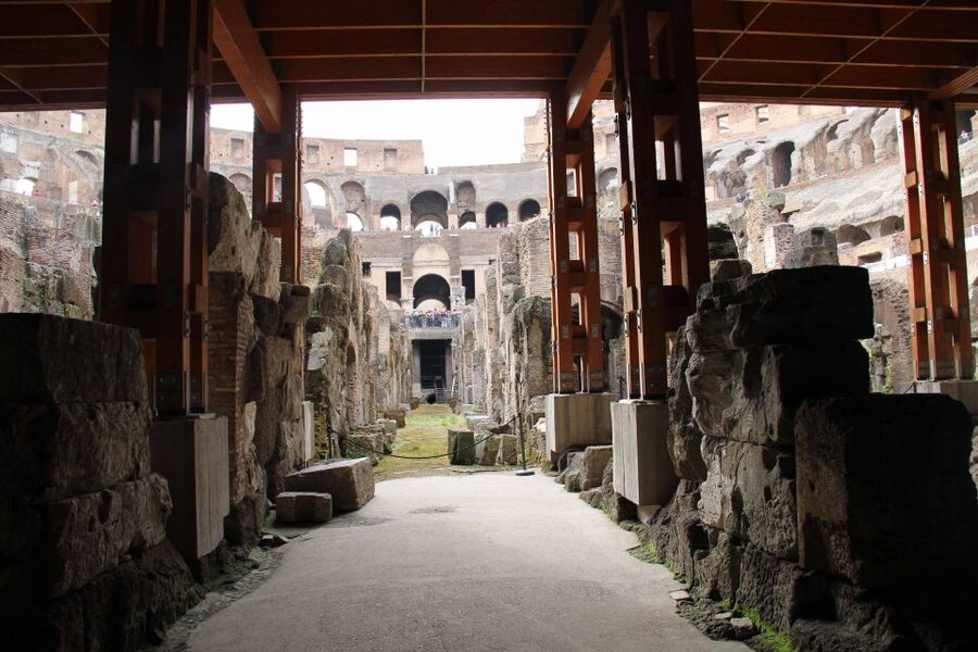 Rome: Exclusive Colosseum Underground and Roman Forum Tour - Meeting point at Caffè Roma: find the Eyes of Rome sign and get moving