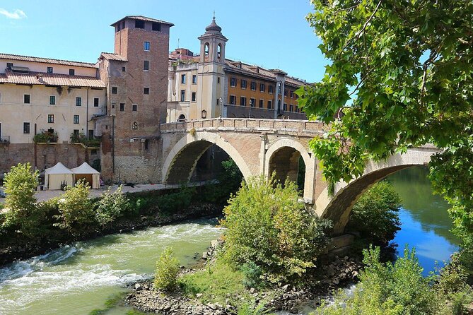 Rome: Explore Rome on a Private Golf Cart Tour – Highlights&Views - Trastevere walking time plus Santa Cecilia in Trastevere
