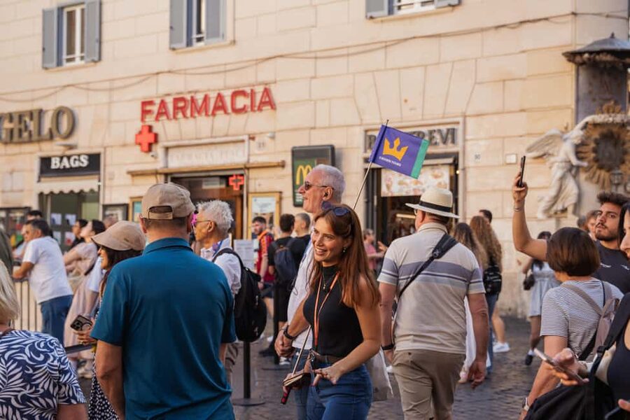 Rome: Explore the City in Comfort on a Guided Golf Cart Tour - Your Guide and Driver Team: Why the Commentary Lands