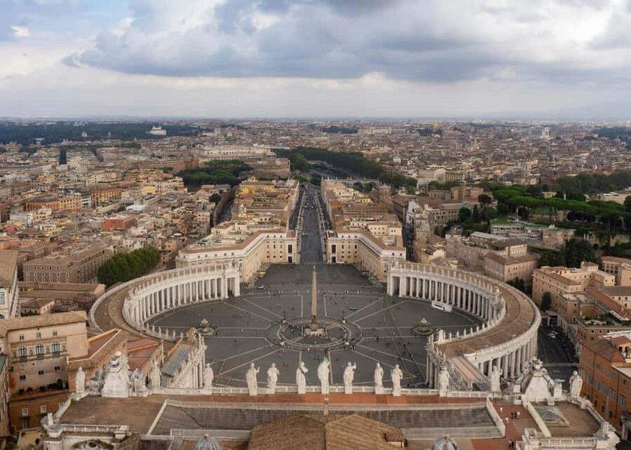 Rome: Fast-Track Ticket to Vatican Museum & Sistine Chapel - Vatican Museums: a 2,000-year path you can handle