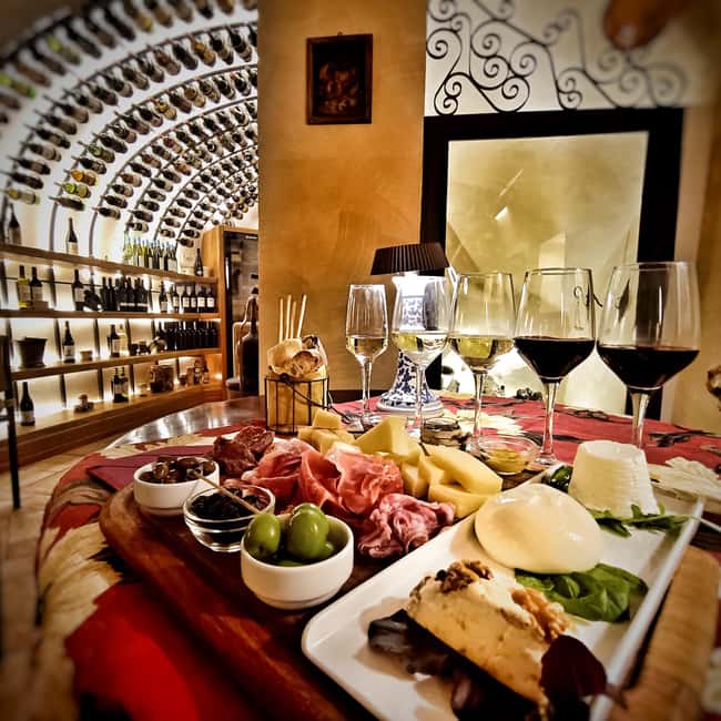 Rome: Food Tasting and Wine Pairing & Tiber River Boat Ride - The Tiber River cruise: views and stops without the pressure