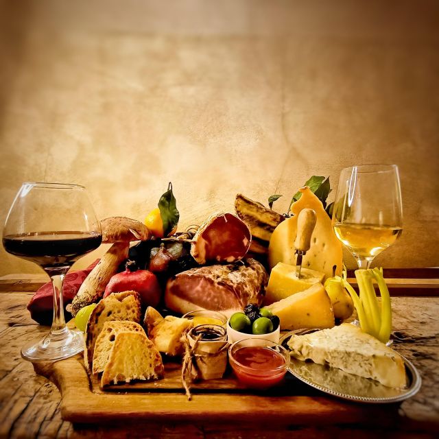 Rome Food Tasting with Wine Paring in Trastevere Experience - Getting There: The Meeting Point and the Fastest Way to Not Get Lost