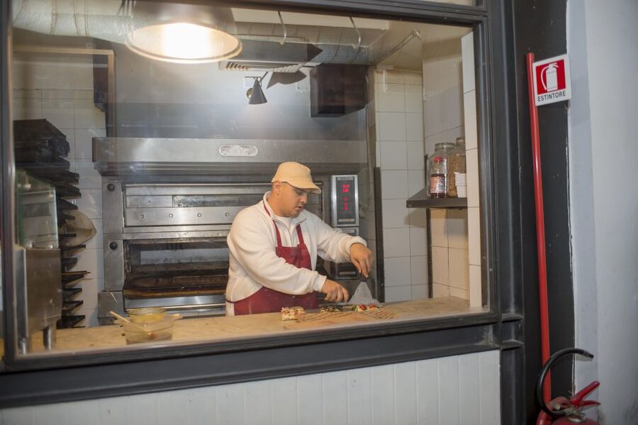 Rome: Food Tour and Wine Tasting in a Traditional Trattoria - Price and value: is $100 for 4 hours fair?