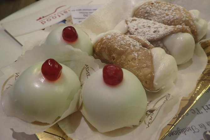 Rome Food Tour by Night in the Jewish Ghetto & Campo Marzio with Wine Tasting - Largo Argentina Area Sacra: Ice Cream Plus Ancient Rome