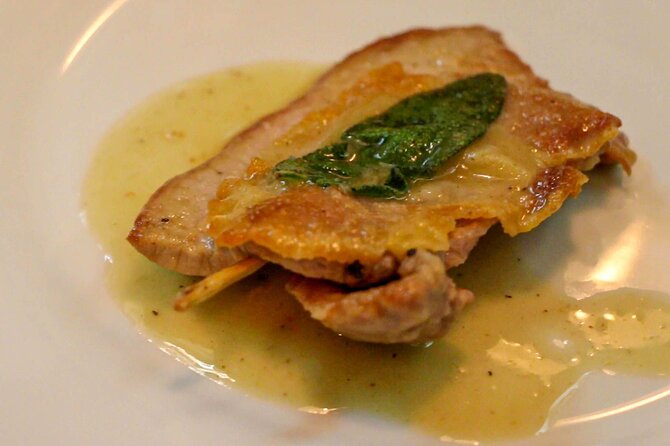 Rome Food Tour: Hidden Gems of Trastevere with Dinner & Wine - Meeting point, group size, and hearing your guide