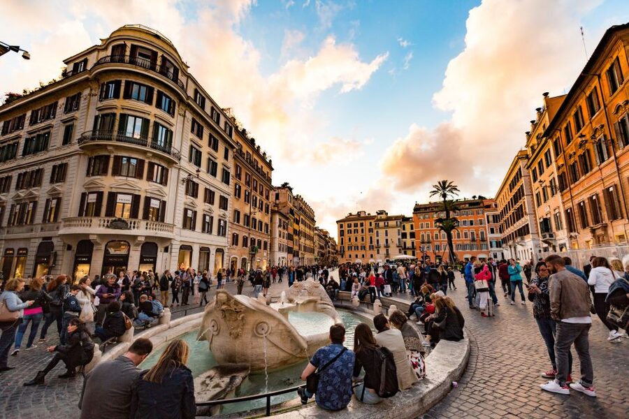 Rome: Fountains and Squares Small-Group Walking Tour - Meeting at Keats-Shelley Museum: start time discipline and easy directions