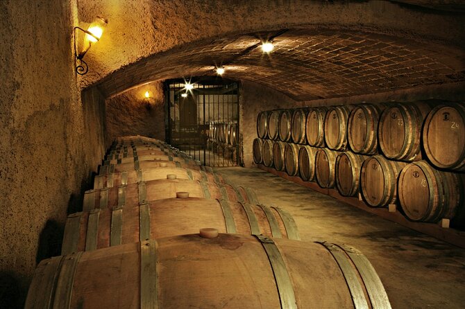 Rome: Frascati Private Day Trip - Town Tour, Lunch & Wine Tasting - Price and Value: What $207.64 Buys You (And When It Might Not)