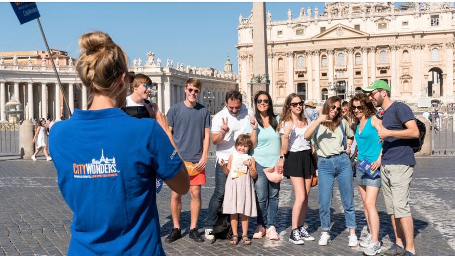 Rome: Full-Day Colosseum, Vatican Museums & St Peter's Tour - Getting From Spot to Spot: Metro Lines, Meeting Points, and What You Own