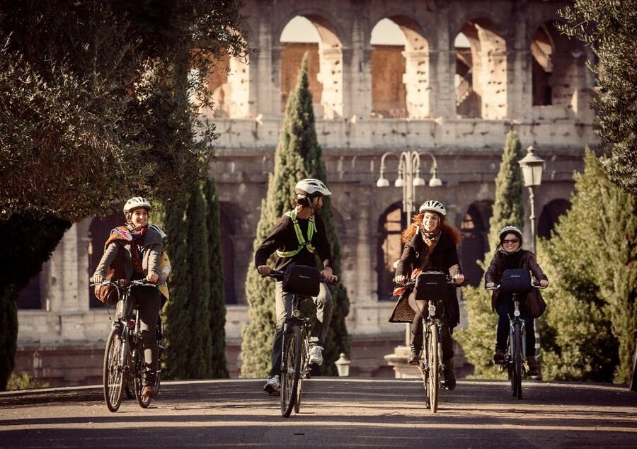 Rome: Full-Day Guided Tour by E-Bike with Lunch Included - Trastevere streets: where the day feels more human