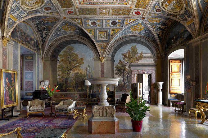 Rome Galleria Colonna - The Palazzo Story Behind the Baroque Spectacle