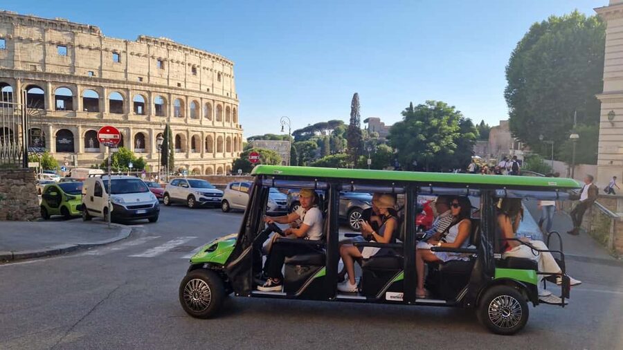 Rome: Golf Cart Tour with Artisanal Gelato Tasting - Piazza Venezia, Trevi Fountain, and the Spanish Steps in One Flow